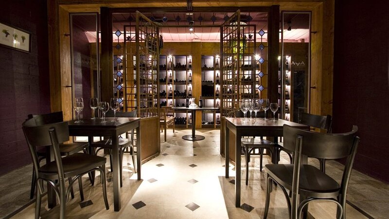 Argentinië-El-Calafate-Hotels-Imago-Hotel-&-Spa-wijnkelder