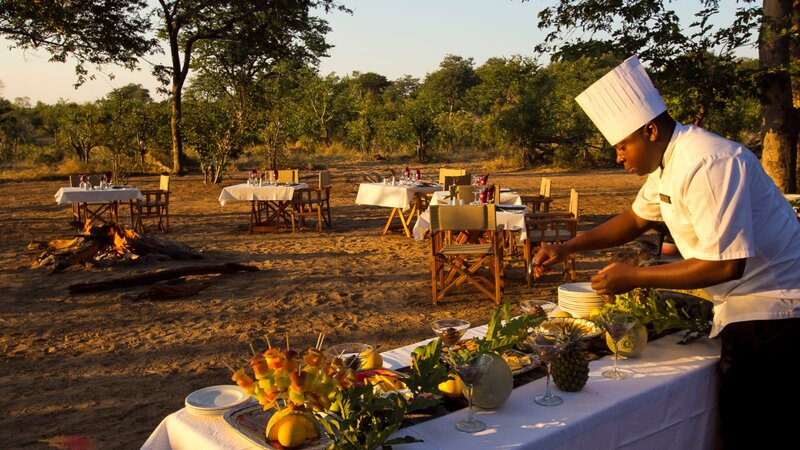 Botswana-Chobe-National-Park-Chobe-Ngoma-Safari-Lodge-boma-dinner-2