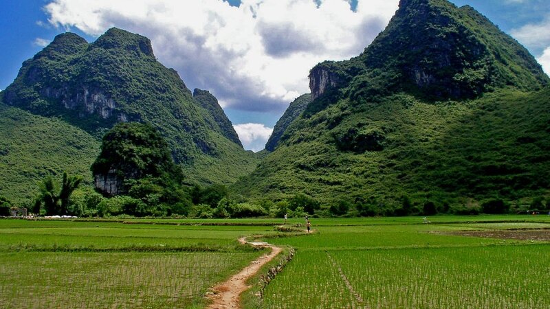 China-Yangshuomountainretreat (1)