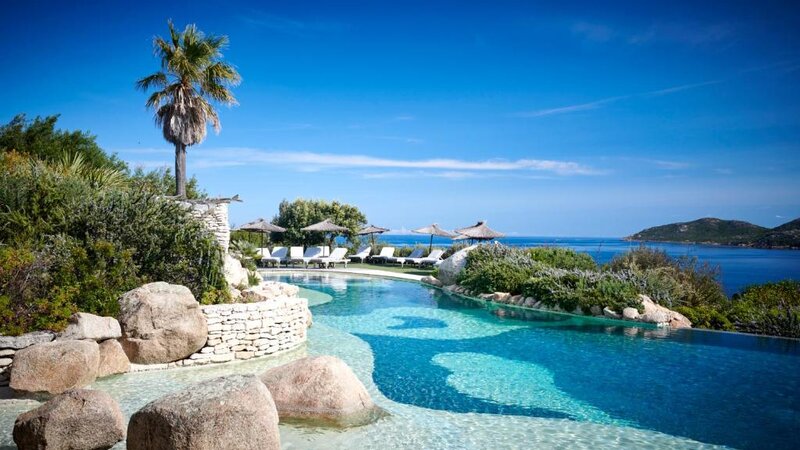 Corsica-Bonifacio-Hotels-Hôtel-U-Capu-Biancu-zwembad