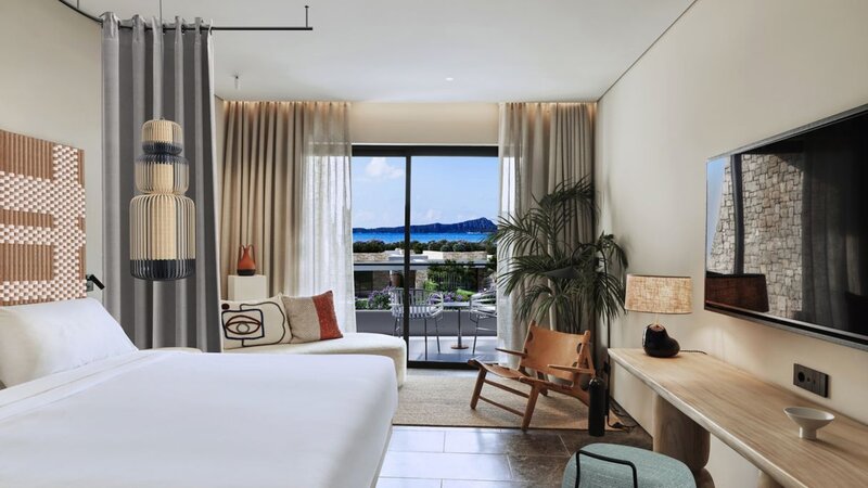 Costa Navarino-W-Hotel-fabulous-bay-guest-room