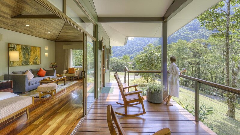Costa-Rica-Central-Valley-Hotel-El-Silencio-Lodge-zicht-van-balkon