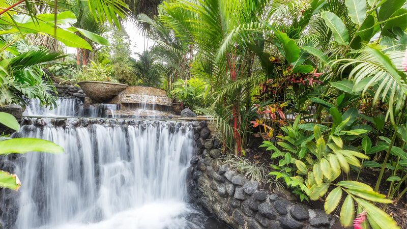Costa-Rica-La-Fortuna-&-de-Arenal-Vukaan-Tabacon-Thermal-Resort-&-Spa-waterval