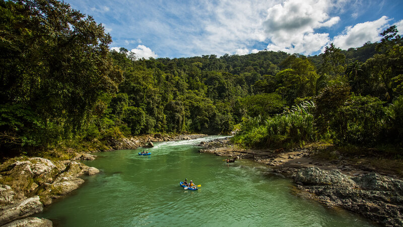 Costa-Rica-Pacuare-Hotel-Pacuare-Lodge-rivier