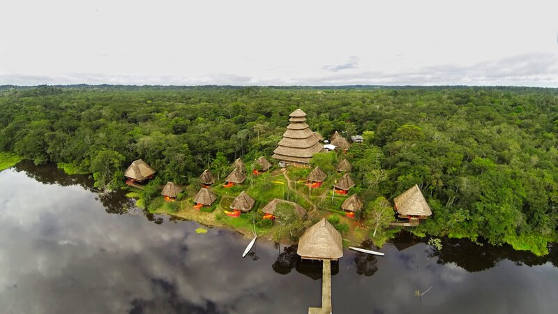 Ecuador-Amazone-Hotels-Napo-Wildlife-Center-Ecolodge-gebouw