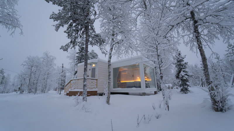 Finland-Lapland-Levi-Kongas-Northern-Lights-Ranch-cabin-buiten