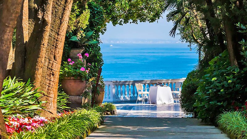 garden-with-sea-view-sorrento