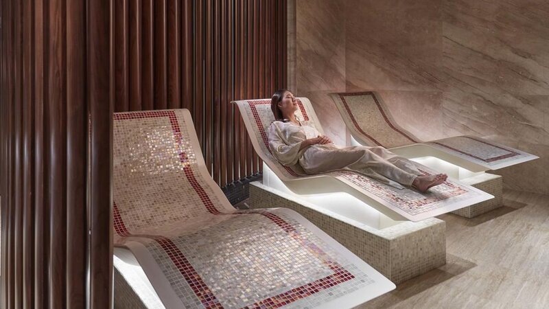 HongKong-Mandarin-Oriental-spa-ligbed