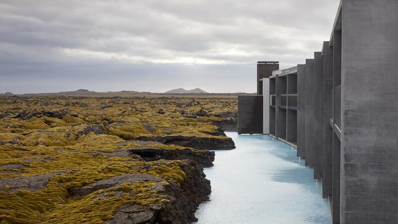 IJsland-Grindavík-The-Retreat-at-Blue-Lagoon-detail-gebouw