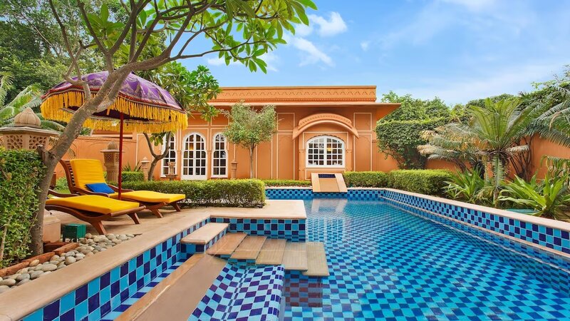 India-Jaipur-Hotels-The-Oberoi-Rajvilas-Zwembad