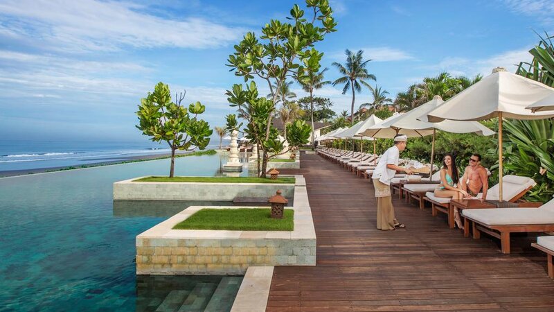 Indonesië-Seminyak-The-Seminyak-Beach-Resort-and-Spa-zwembad