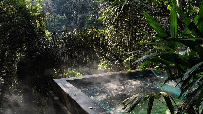 Indonesie-Ubud-Chapung-Sebali-jacuzzi