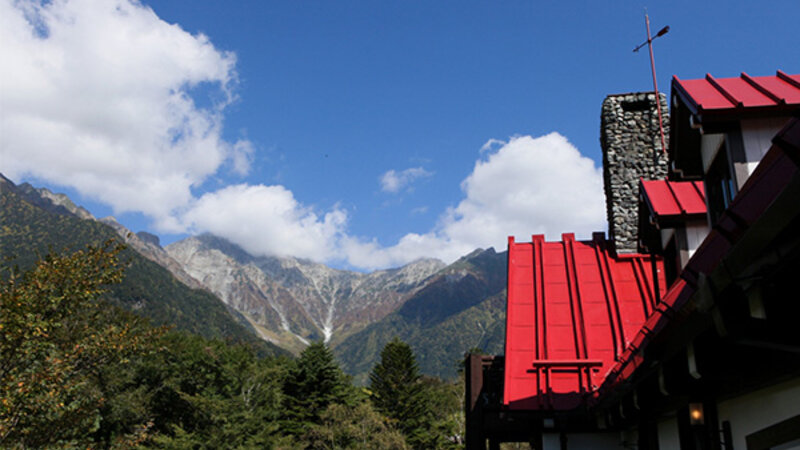 Japan-Kamikochi-Hotels-Imperial-Hotel-Kamikochi-gebouw-2