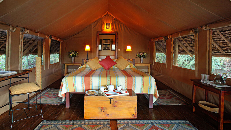 Kenia-Amboseli National Park-Elewana Tortilis Camp-tent binnen 2