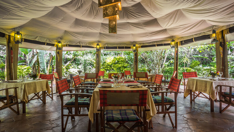 Kenia-Nairobia-Anga Afrika Luxury Tented Camp-restaurant 2