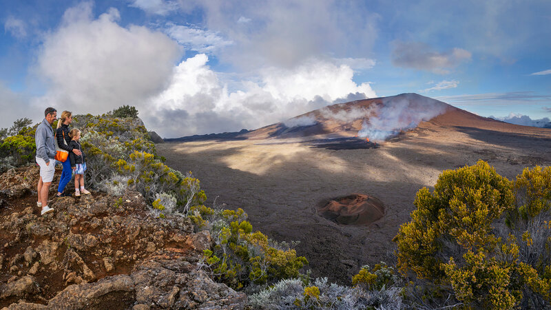 La-Reunion-zuidkust-wandeling-piton-de-la-fournaise-CREDIT-IRT-Frog974-photographies-familie