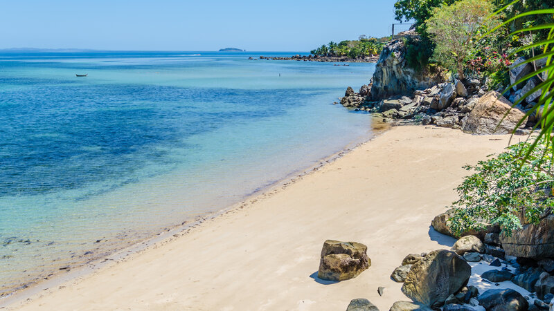 Madagaskar-nosy-komba-shutterstock_233850859