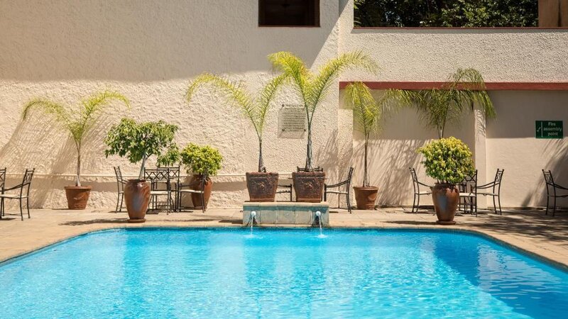 Malawi-Blantyre-Prontea Hotel Ryalls-zwembad