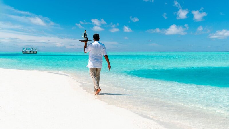 Malediven-Anantara-Dhigu-ober-op-het-strand