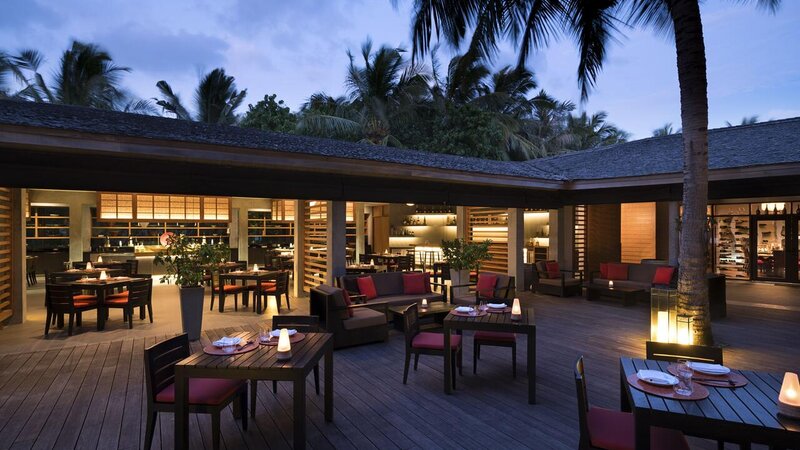 Malediven-Anantara-Veli-restaurant-2