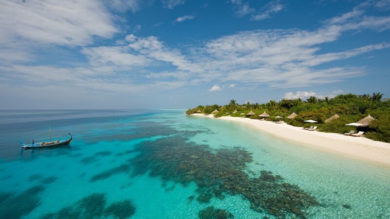 Malediven-Landaa-Giraavaru-Hotel-Four-Seasons-Resort-koraalrif