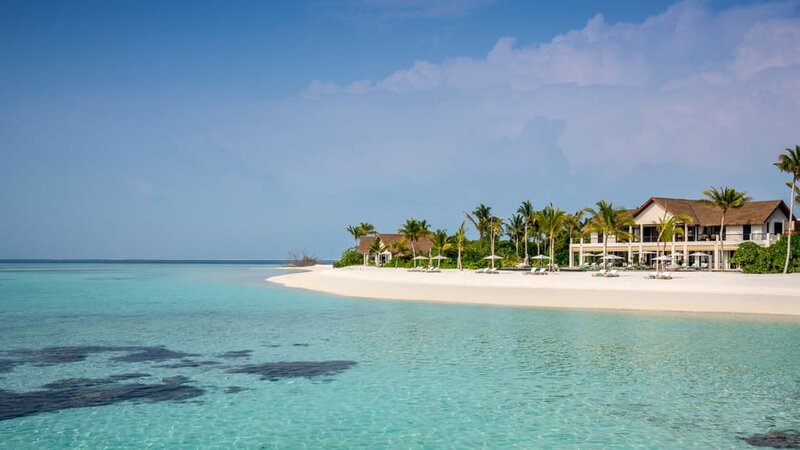 Malediven-Voavah-eiland-Four-Seasons-Baa-Atoll-Beach-house