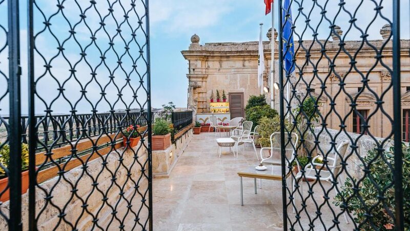 Malta-Hotel-Mdina-The Xara Palace-terras