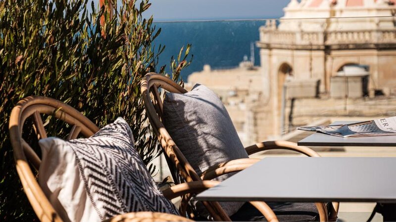 Malta-Hotel-Valletta-Rosselli-terras-detail