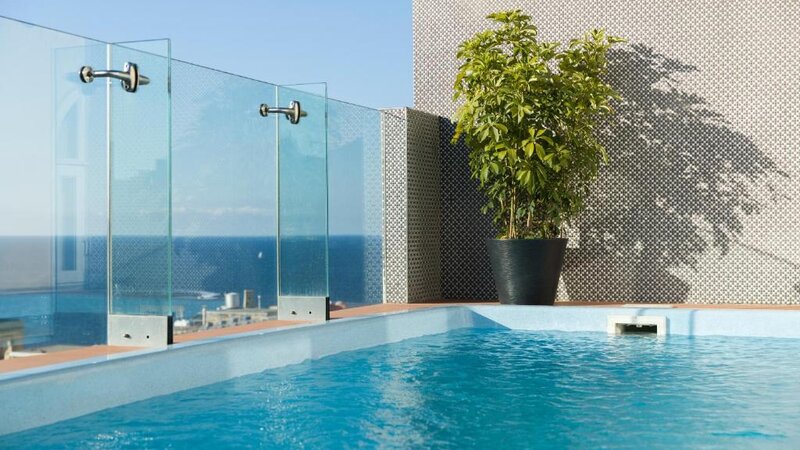 Malta-Hotel-Valletta-Rosselli-zwembad