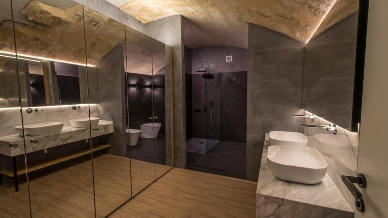 Malta-Three-Cities-Hotel-Cugo-Gran-Macina-Malta-badkamer