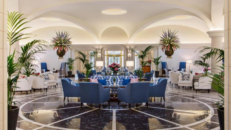 Malta-Valetta-The Phoenicia-lobby 2
