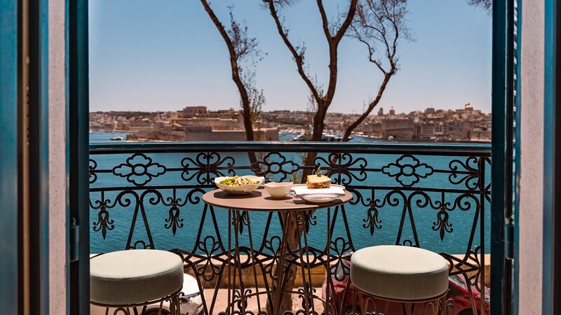 Malta-Valletta-Hotel-Iniala-Harbour-House-view