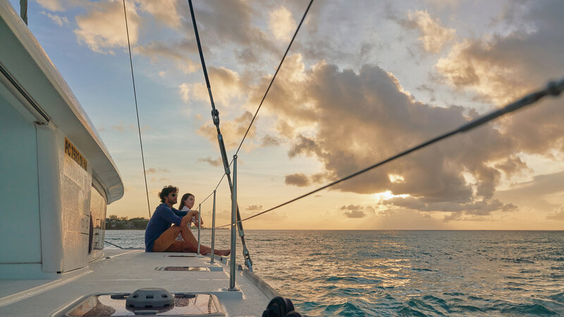 Mauritius-noorden-Paradise-Cove-Hotel-koppel-catamaran-1