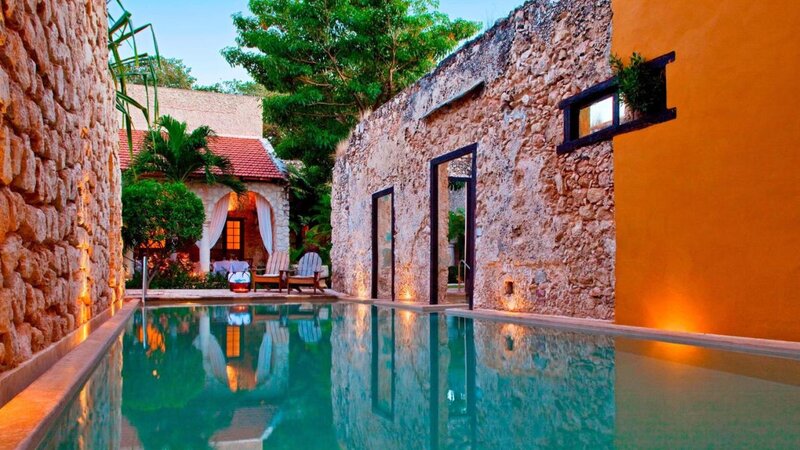 Mexico-Yucatan-Campeche-Hotels-Hacienda-Puerta-Campeche-zwembad