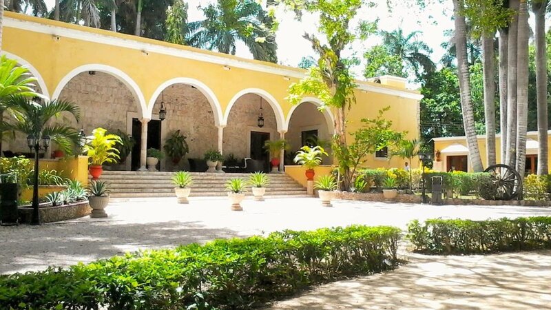 Mexico-Yucatan-Chichen-Itza-Hotels-Hacienda-Chichen-Resort-Spa-gebouw-2