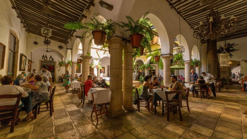 Mexico-Yucatan-Chichen-Itza-Hotels-Meson-del-Marques-restaurant
