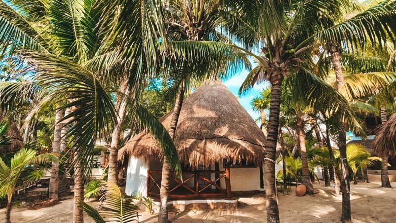 Mexico-Yucatan-Isla-Holbox-Hotels-Las-Nubes-de-Holbox-hutten