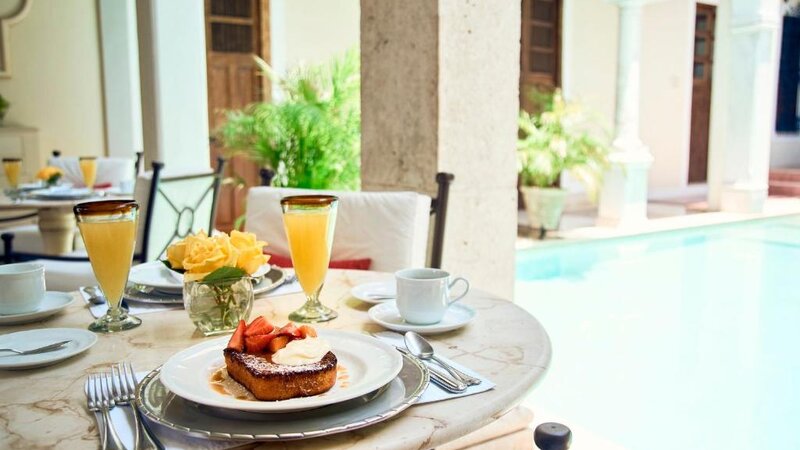 Mexico-Yucatan-Mérida-Hotels-Casa-Lecanda-sfeerbeeld-ontbijt