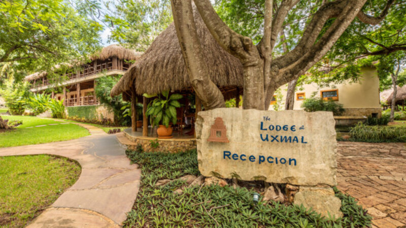 Mexico-Yucatan-Uxmal-Hotels-The-Lodge-Uxmal-receptie