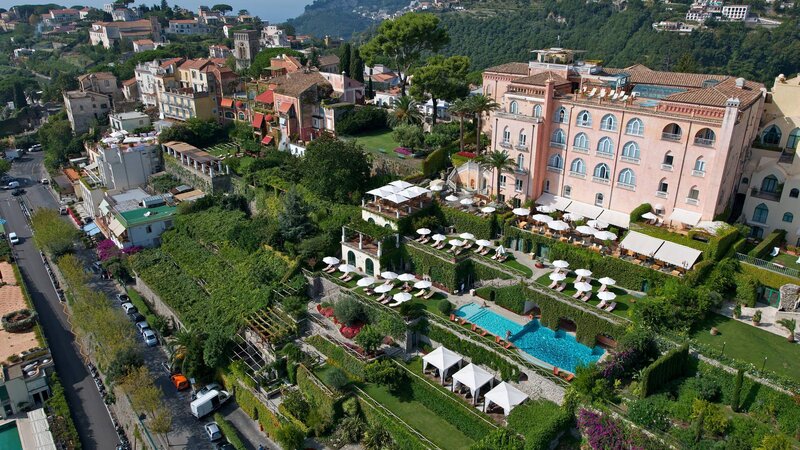 Move_Mountains_Luxury_Holidays_Ravello_Amalfi_Coast_Southern_Italy_Hotel_Palazzo_Avino_view_from_above