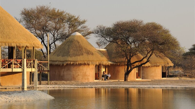 Namibie-Etosha-East-hotel-Onguma Bush Camp-Hutten-Exterieur