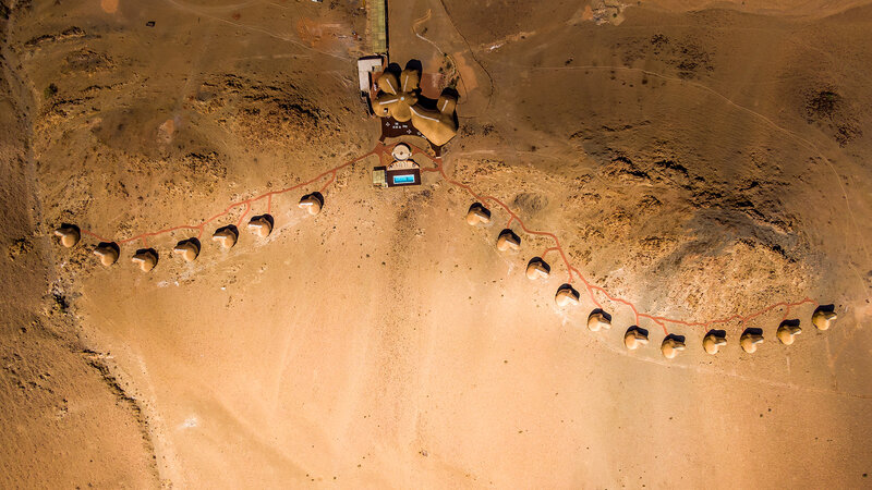 Namibië-Sossusvlei-Desert Hills Lodge-bovenaanzicht-kamp