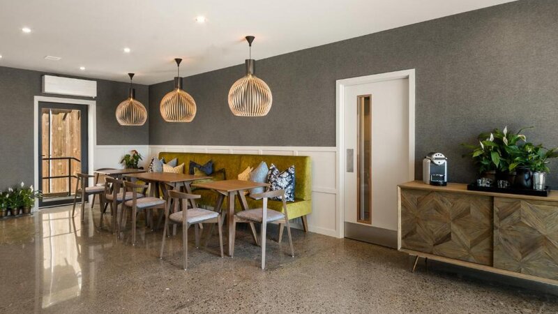Nieuw-Zeeland-Marlborough-Hotels-14th Lane Urban Hotel-ontbijtzaal