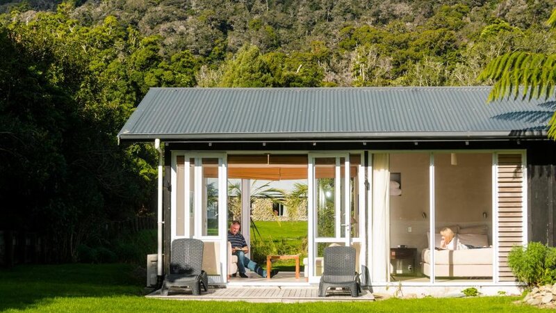 Nieuw-Zeeland-Marlborough-Hotels-Furneaux Lodge-cottage-deluxe suite