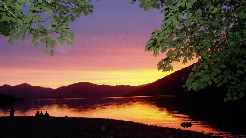 Nieuw-Zeeland-Marlborough-Hotels-Furneaux Lodge-zonsondergang