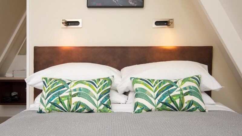 Nieuw-Zeeland-Marlborough-Hotels-Punga Cove Resort-chalet