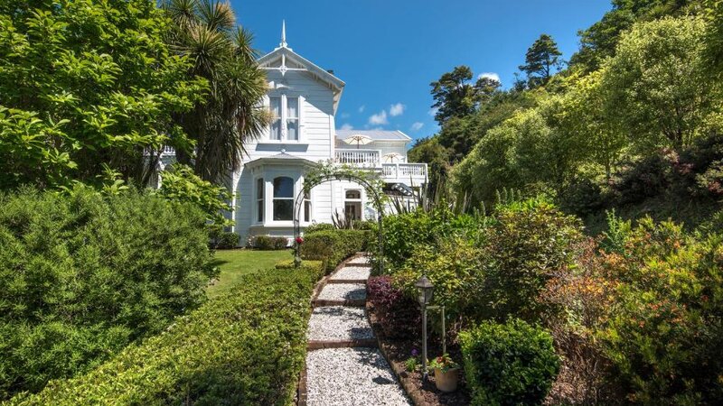 Nieuw-Zeeland-Marlborough-Hotels-Sennen House-tuin 2
