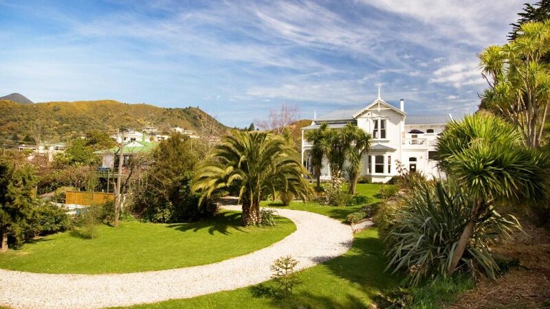 Nieuw-Zeeland-Marlborough-Hotels-Sennen House-tuin