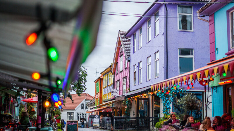 Noorwegen-Fjord-Noorwegen-streek-Stavanger-Fargegaten Street-Martin-Håndlykken-VisitNorwaycomJPG