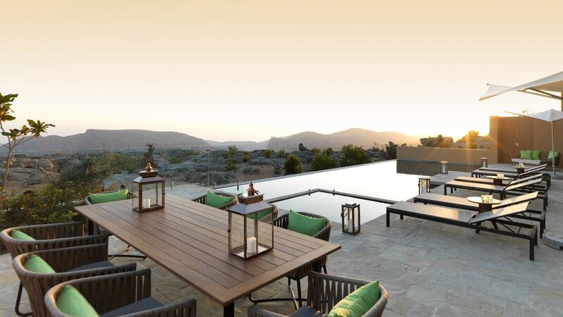 Oman-bergen-Anantara Al Jabal Al Akhdar resort-zwembad